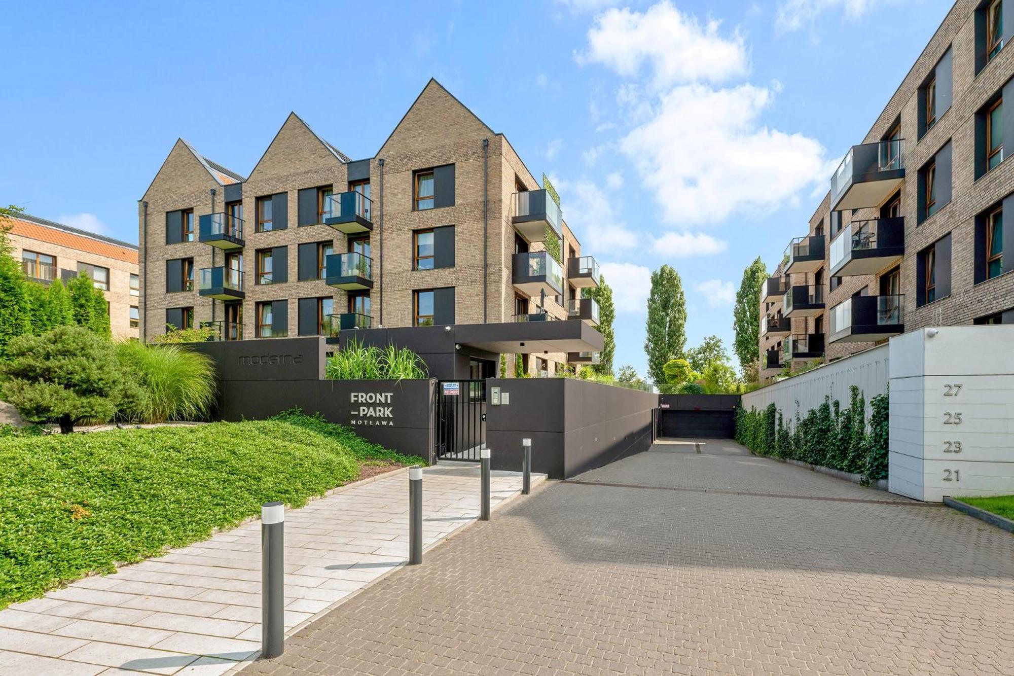 Front Park Apartments With Parking By Lion Apartments Gdańsk Eksteriør bilde